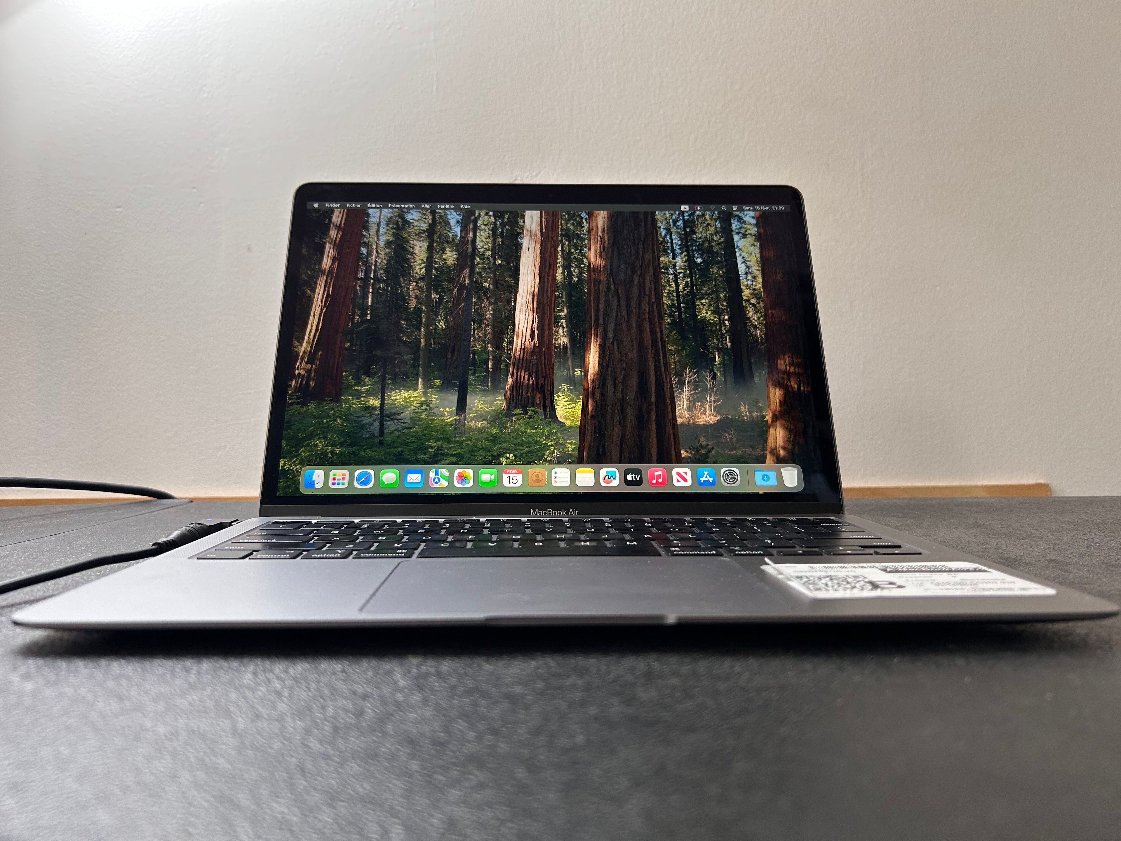 Macbook Air 13" 2020 (A2179) - Grade B