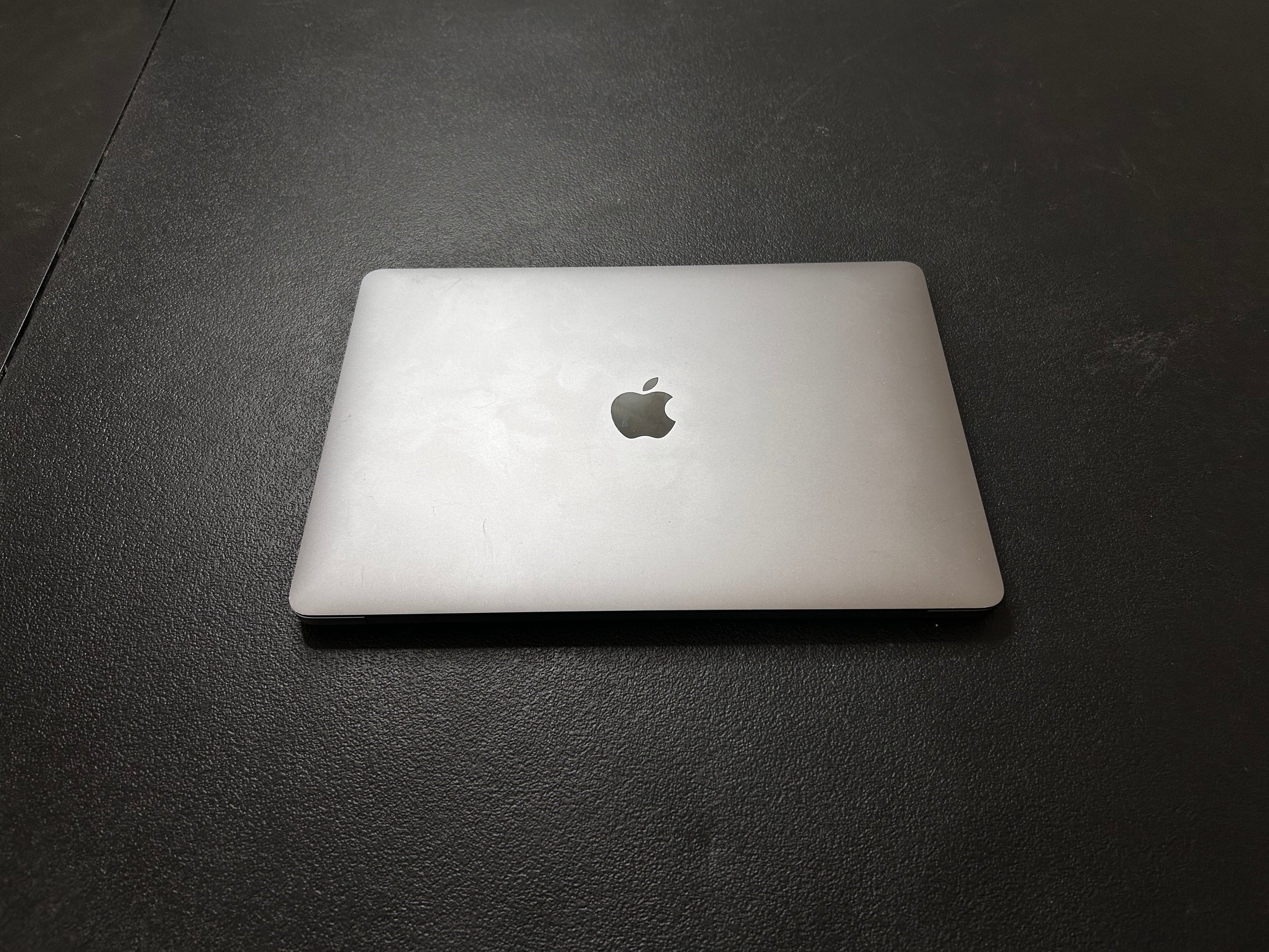Macbook Air 13" 2019 (A1932) - Grade B